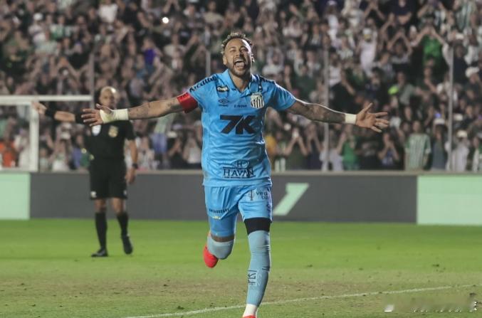 在接受采访时，桑托斯前锋内马尔谈到了与辛辛那提FC的转会传闻，对此他表示，自己打