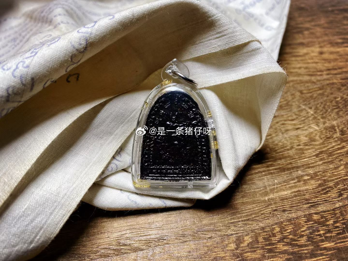 古巴邦提达  2553年  苏查达女神佩戴苏查达女神找到一位优秀且富有的另一半，
