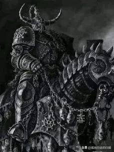 在古代，你可以家里有武器，但私藏甲胄就是谋反

在有火器之前，战场上所向披靡的武