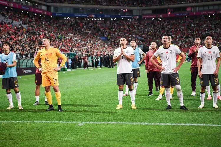 2026世界杯亚预赛十八强中，谁最令你佩服？[what]中国国足千年不变，在家靠