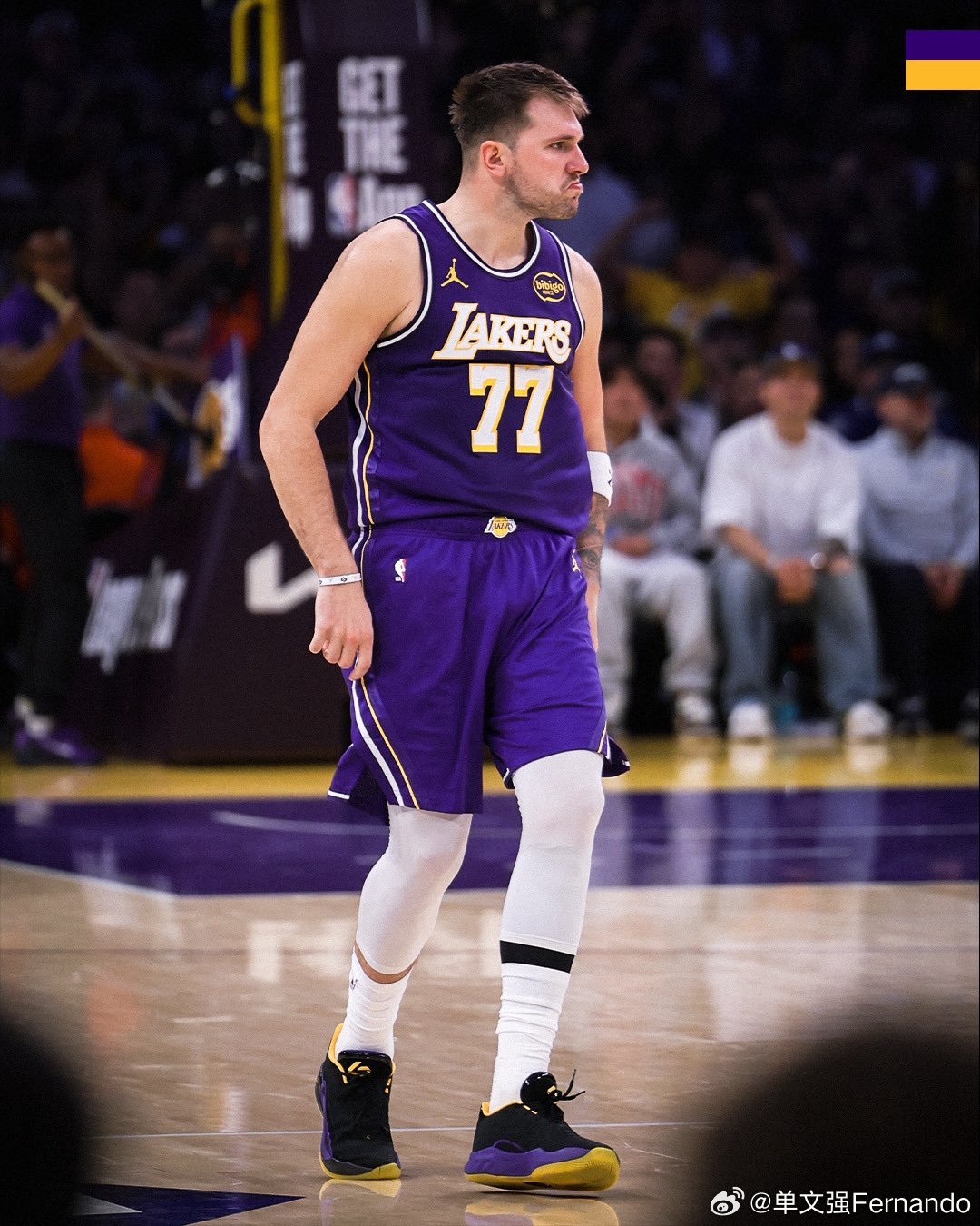 斯玛特[笑cry][笑cry][笑cry]差点搞出事情，发底线球想搞四分卫长传，