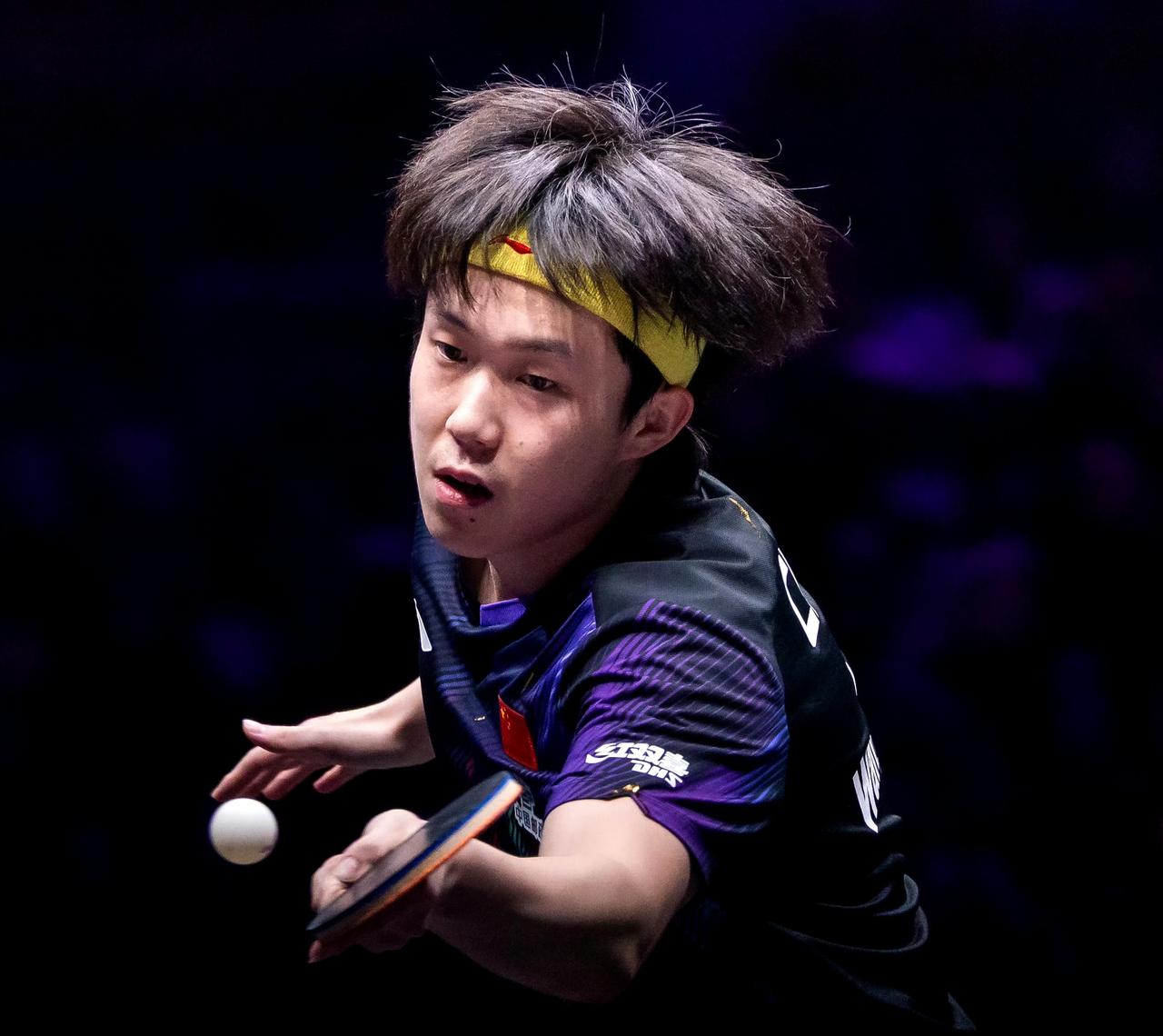 重庆冠军赛，男单16强国乒占据了4席。
国乒在首轮对抗中3人掉队，其中陈垣宇2-