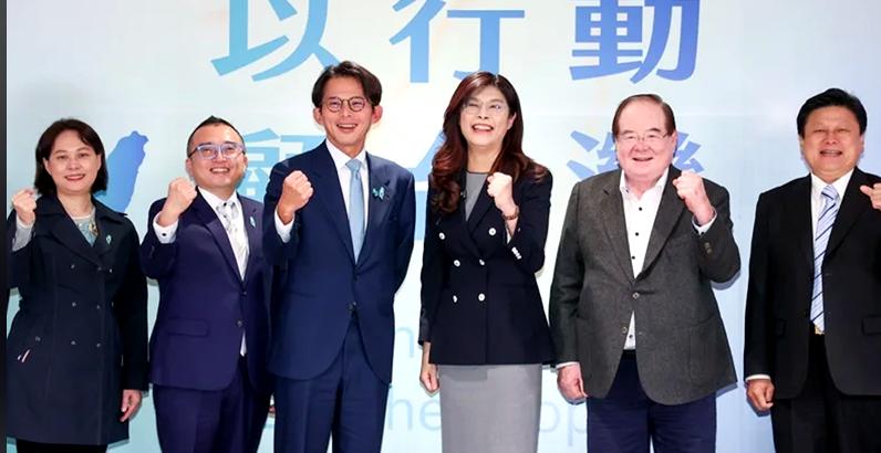 中国 “奉陪到底”，台湾 “奉送到底”！ 

郑丽文义正言辞地表示，全世界只有中