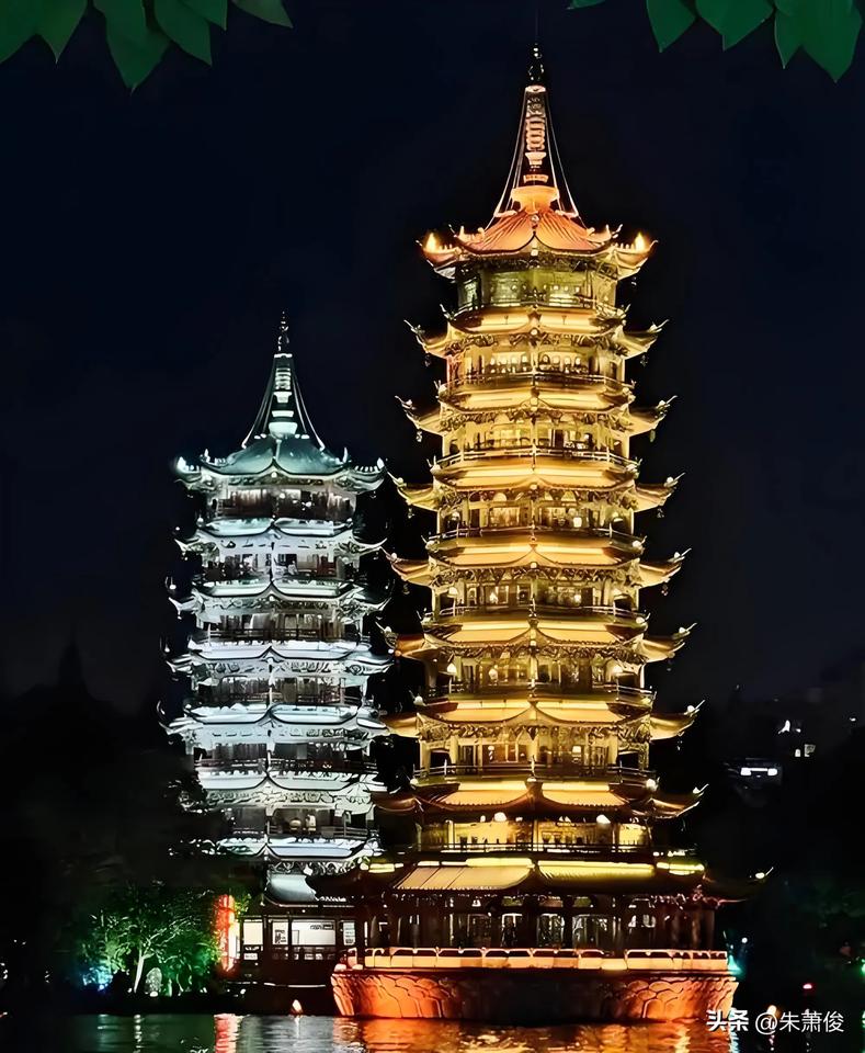 全国十大县城旅游胜地阳朔县
阳朔县现为广西壮族自治区桂林市所辖的一个县，它位于广