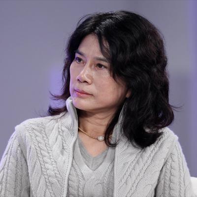 1991年，董明珠上门讨要42万货款，经销商却说：“再发50万的货，卖完一起结！