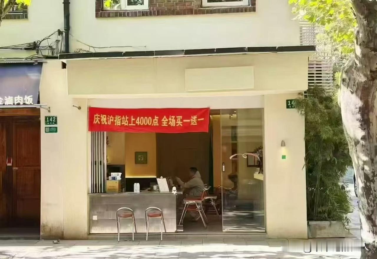 不容易啊！
整整等了10年！[捂脸]