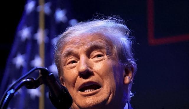 大家都以为超级大国的武装力量在地球上是可以横着走的，但一记荒诞的对比如今就硬生生
