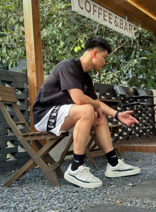太热了 只要你来我们一定很熟