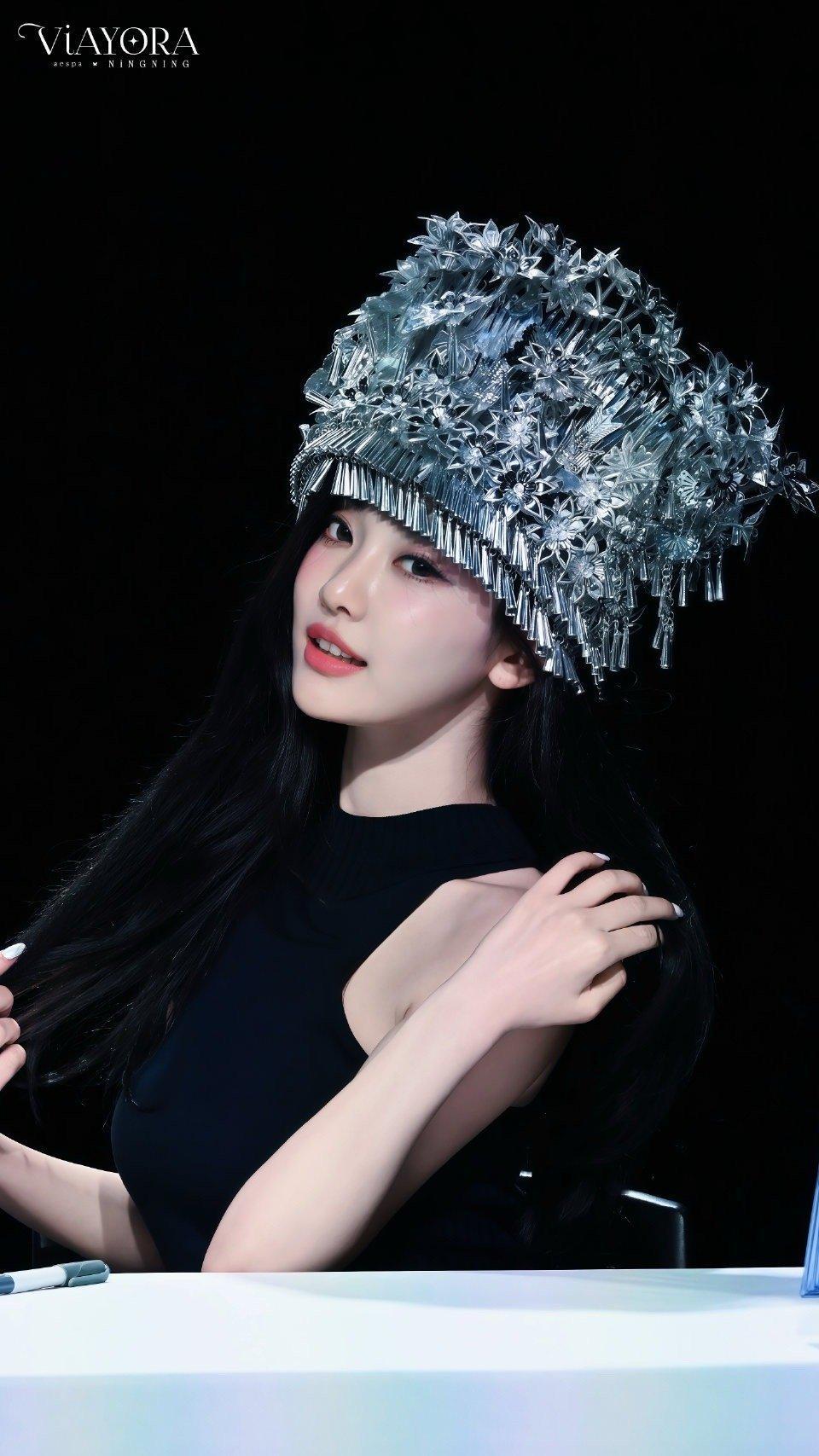 宁艺卓苗疆少女宁艺卓苗疆少女造型  妈呀，宁艺卓这个苗疆少女造型美翻了宁艺卓[超