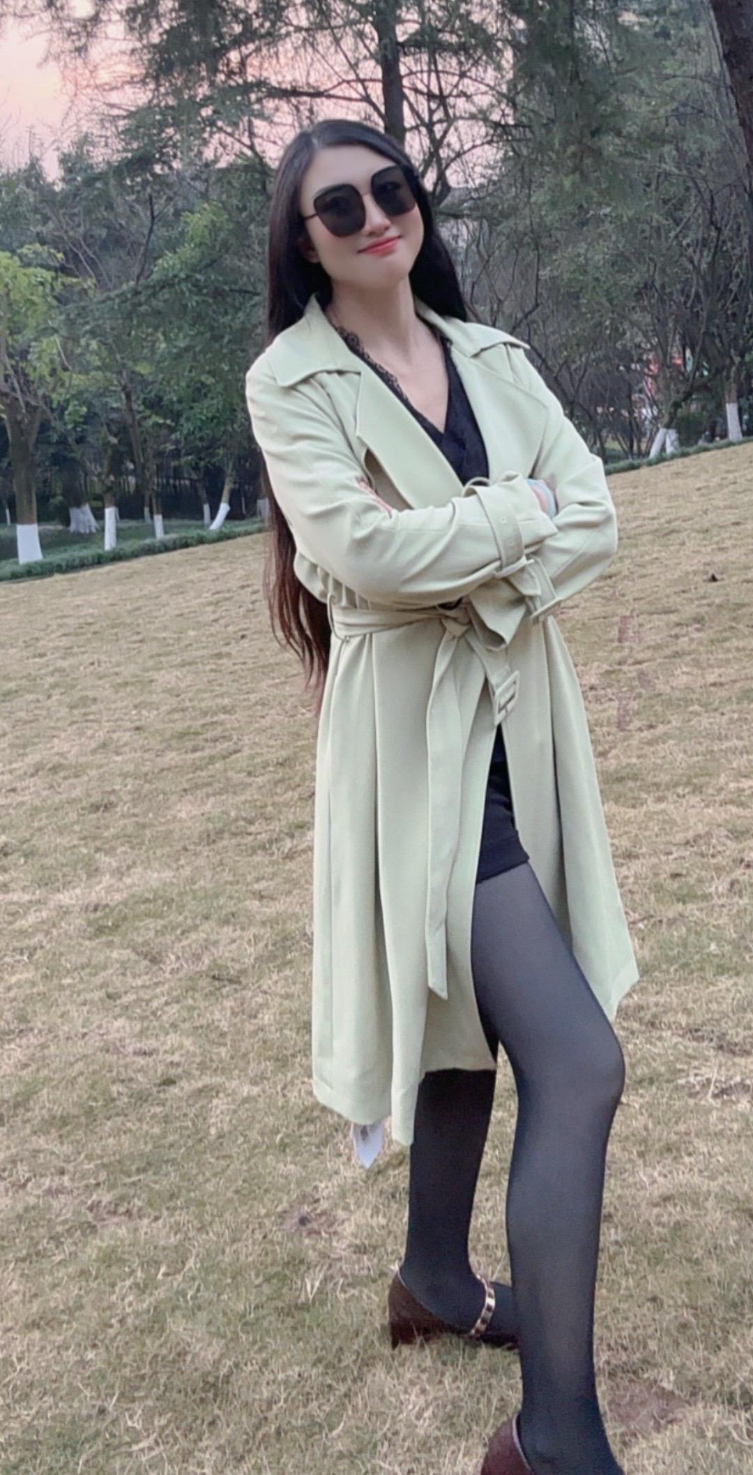 这要求，过分吗？93年 33岁 单身✨
我对婚姻的要求，就这几点：
其一， 不管