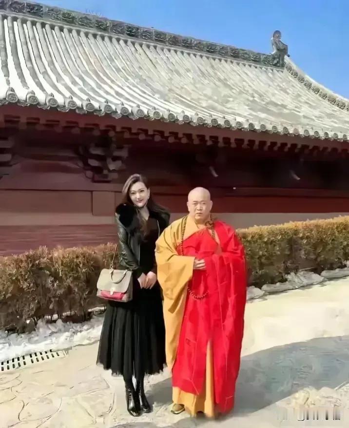 盛极一时，荣极一时，红极一时，然后，呜呼哀哉，一声叹息!释大“和尚”、王林“大师