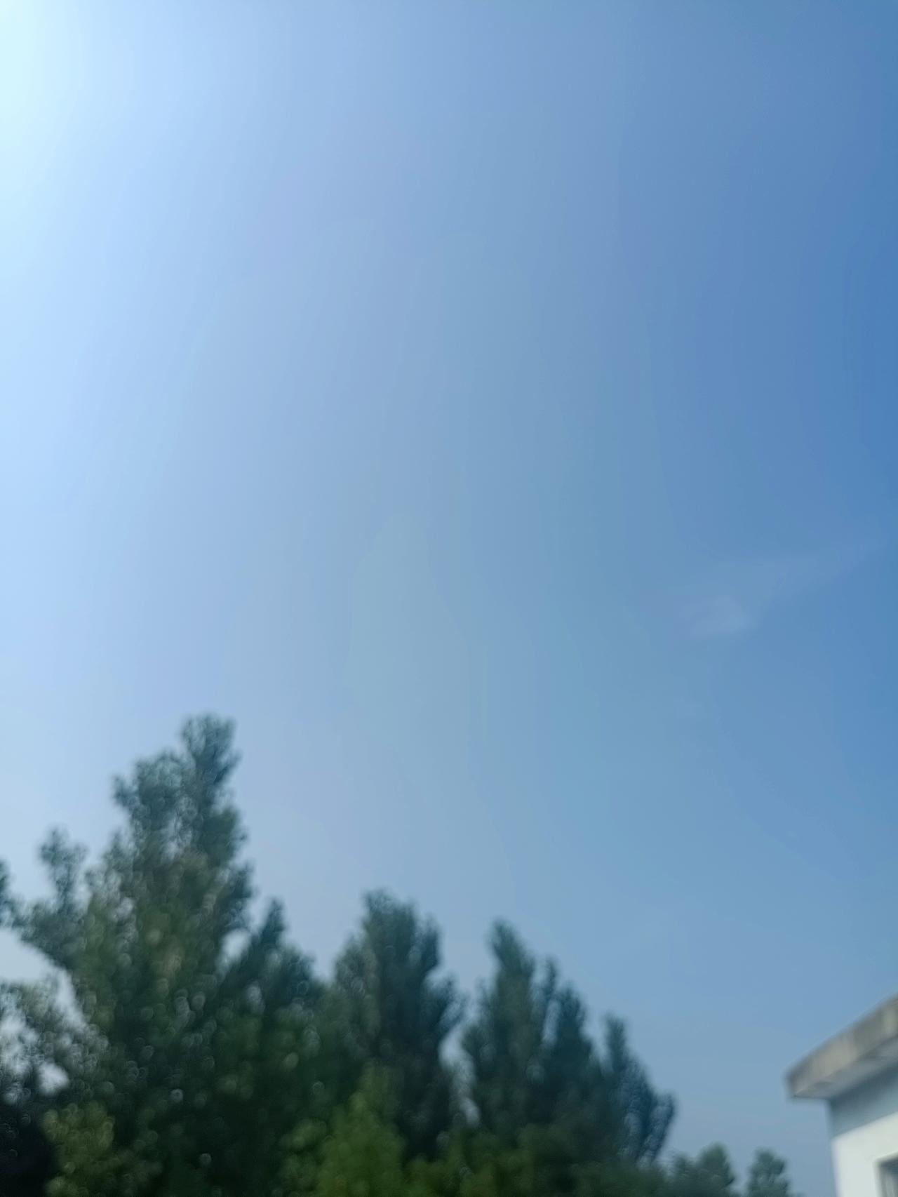 这是对死亡很好的一种诠释：“死亡就是乔迁之喜，从有儿有女的地方，搬到了有爸妈的地