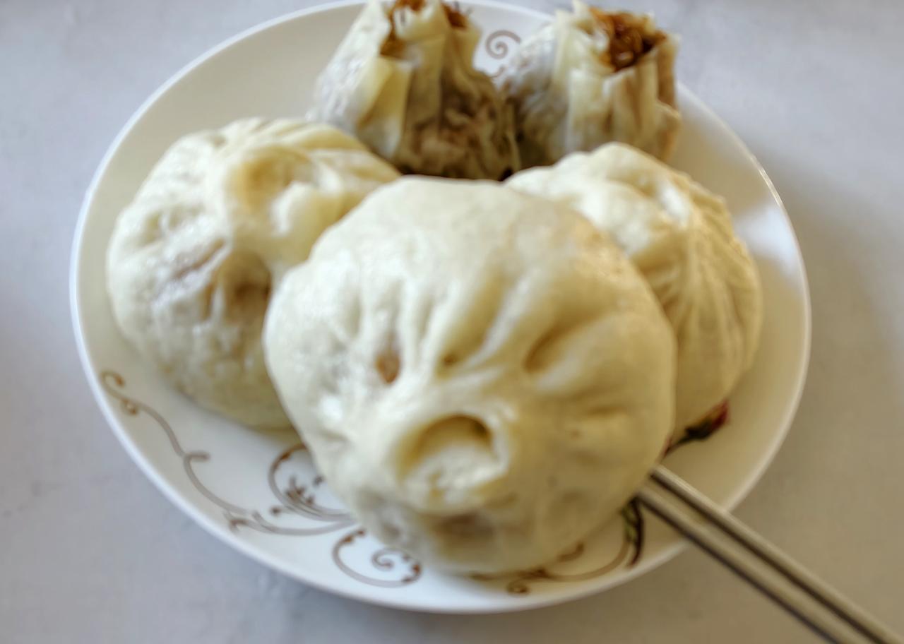 越来越多的年轻人
不再甘心做全职妈妈
因为，
哪有那么多好男人 
能体谅全职的妻