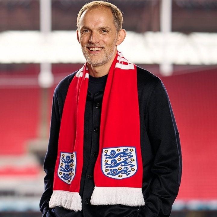 #英格兰队主帅图赫尔续约至2028年##图赫尔与英格兰队续约# 官方消息，英格兰