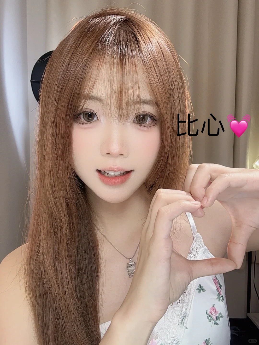 突然发现自己拍的表情包也不错嘛