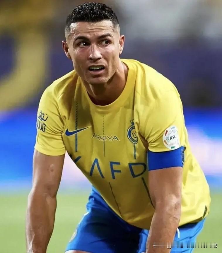 确实很遗憾，可以理解此时此刻@CristianoRonaldo 的心情……毕竟现