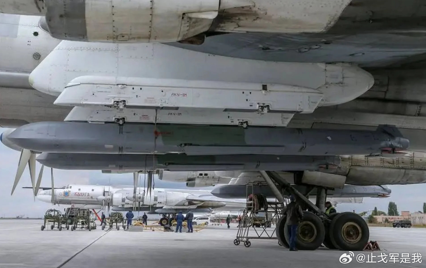俄导弹飞入波兰百公里，北约领空被侵犯，但无法拦截2026年7月30日凌晨，综合新