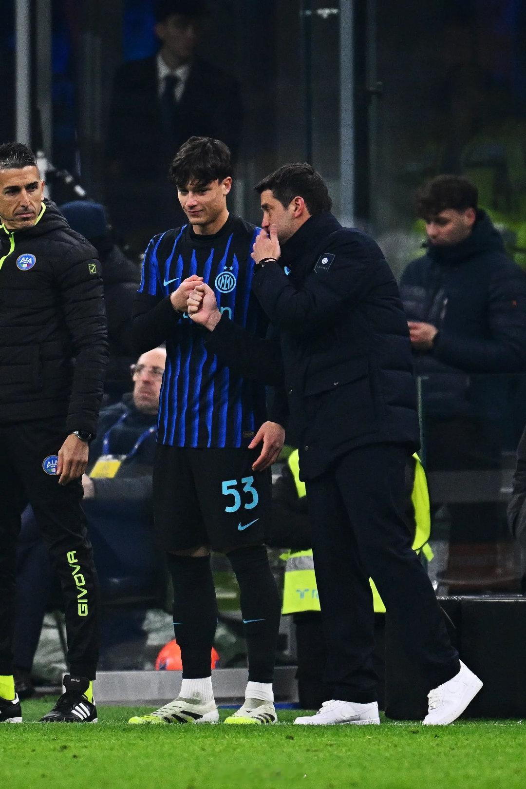 拉韦利（Matteo Lavelli，06.12.08）：我尽力做到最好，我上场