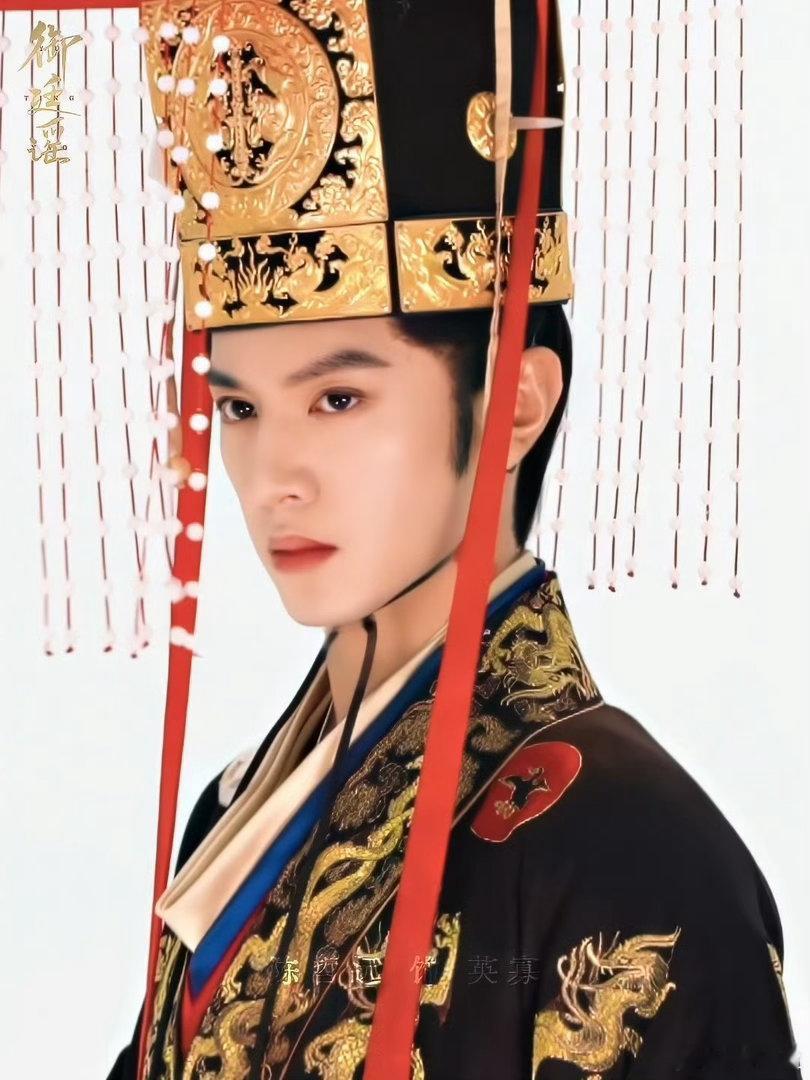 还好陈哲远演的是龙陈哲远误闯天家真正的主人 陈哲远演的是龙，这设定确实很妙。女主