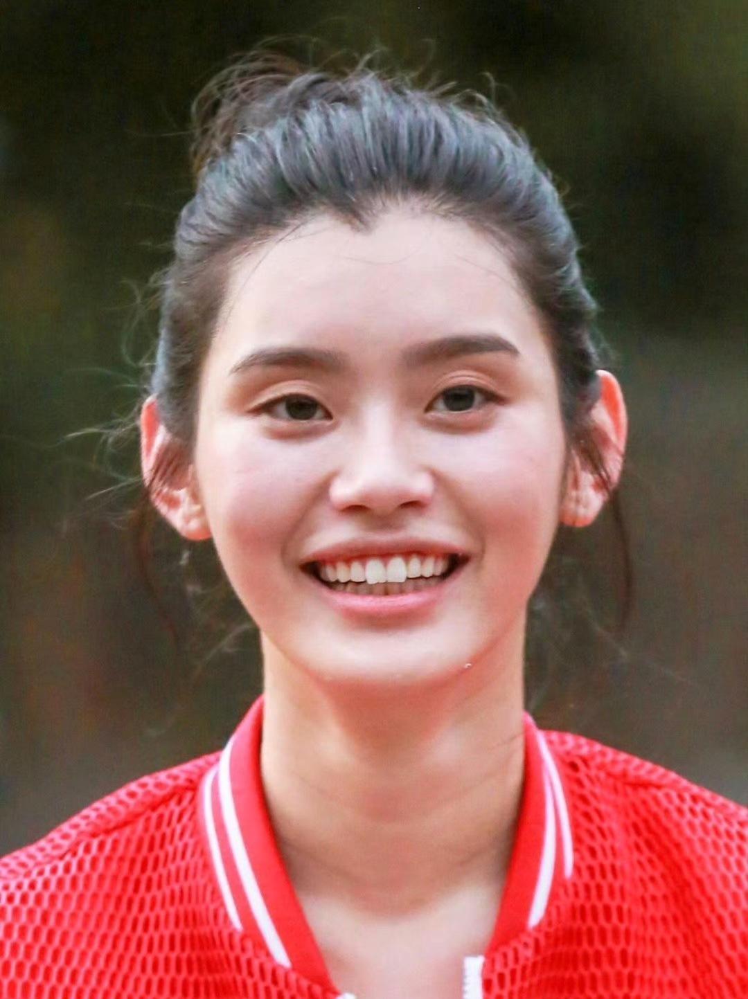奚梦瑶说错了！她嫁的就是豪门，只有财气是真养人，奚梦瑶结婚前后差距一目了然！
