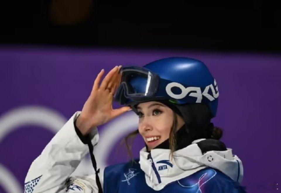 米兰冬奥会自由式滑雪女子大跳台资格赛，谷爱凌以总分170.75分排名第二，晋级决