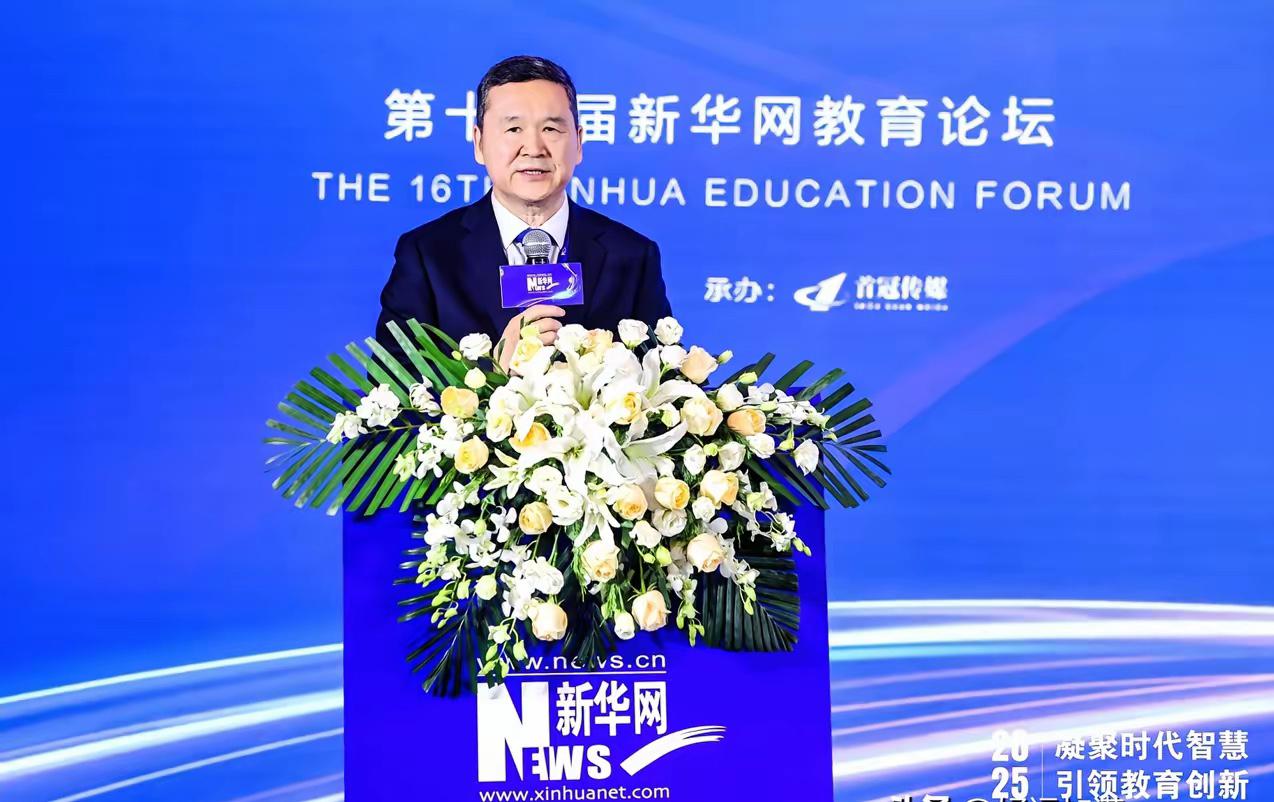 中央最近亮剑了，十五五规划直接把“遮羞布”扯了下来

5000万大学生，满大街的