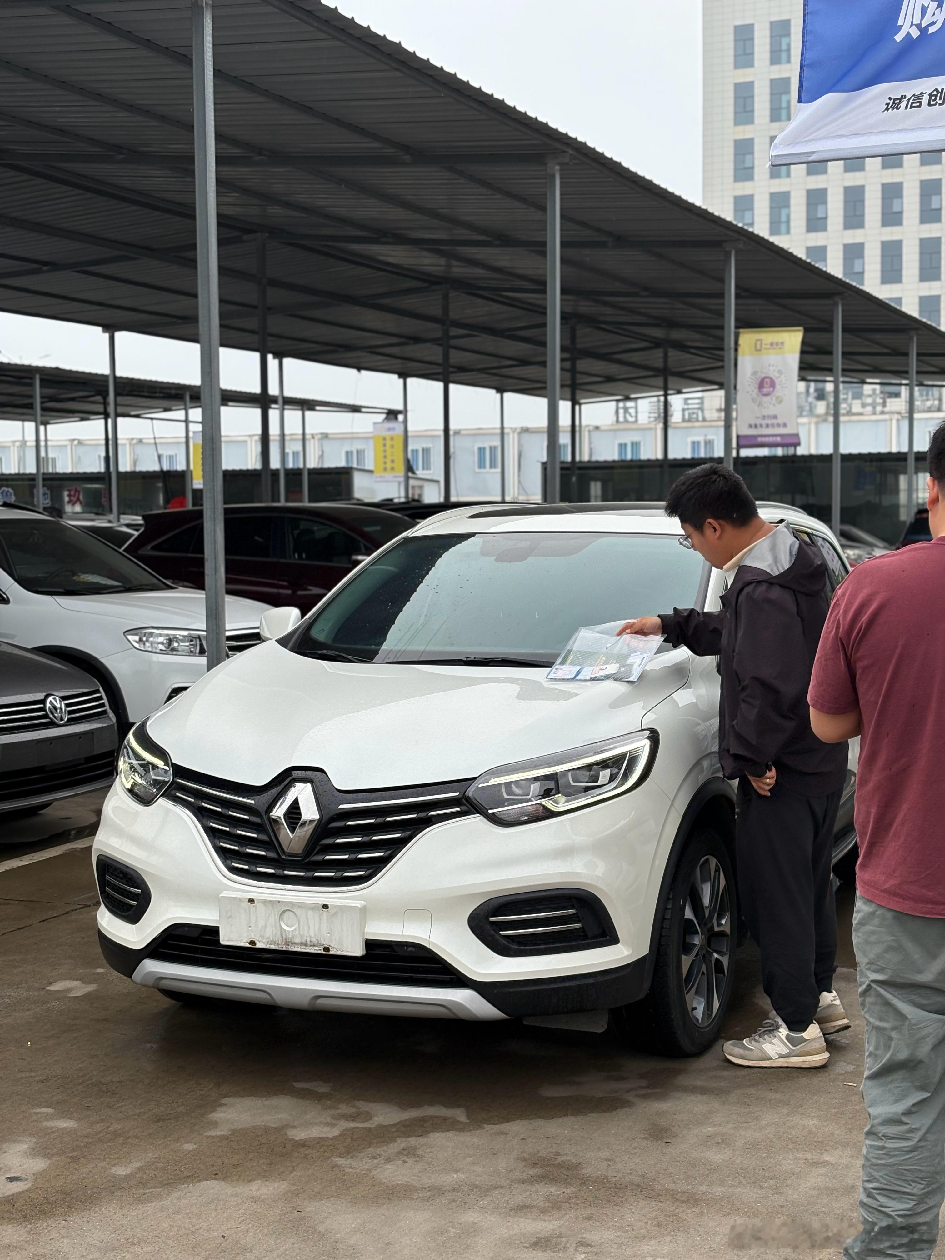 极品19年雷诺科雷嘉2.0L次顶配 已售🛫一手 实表3万公里 原版基本原漆感谢