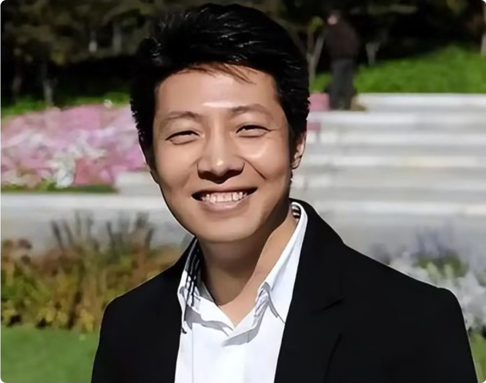 被误解的撒贝宁！回乡不住老宅另有隐情，读懂中国式孝顺的真相 