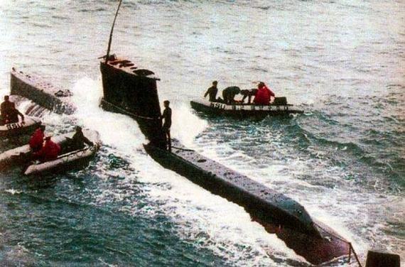 1996年，26名朝鲜特种兵乘坐潜艇，渗透进入韩国！被韩国民众发现后，4万名韩国
