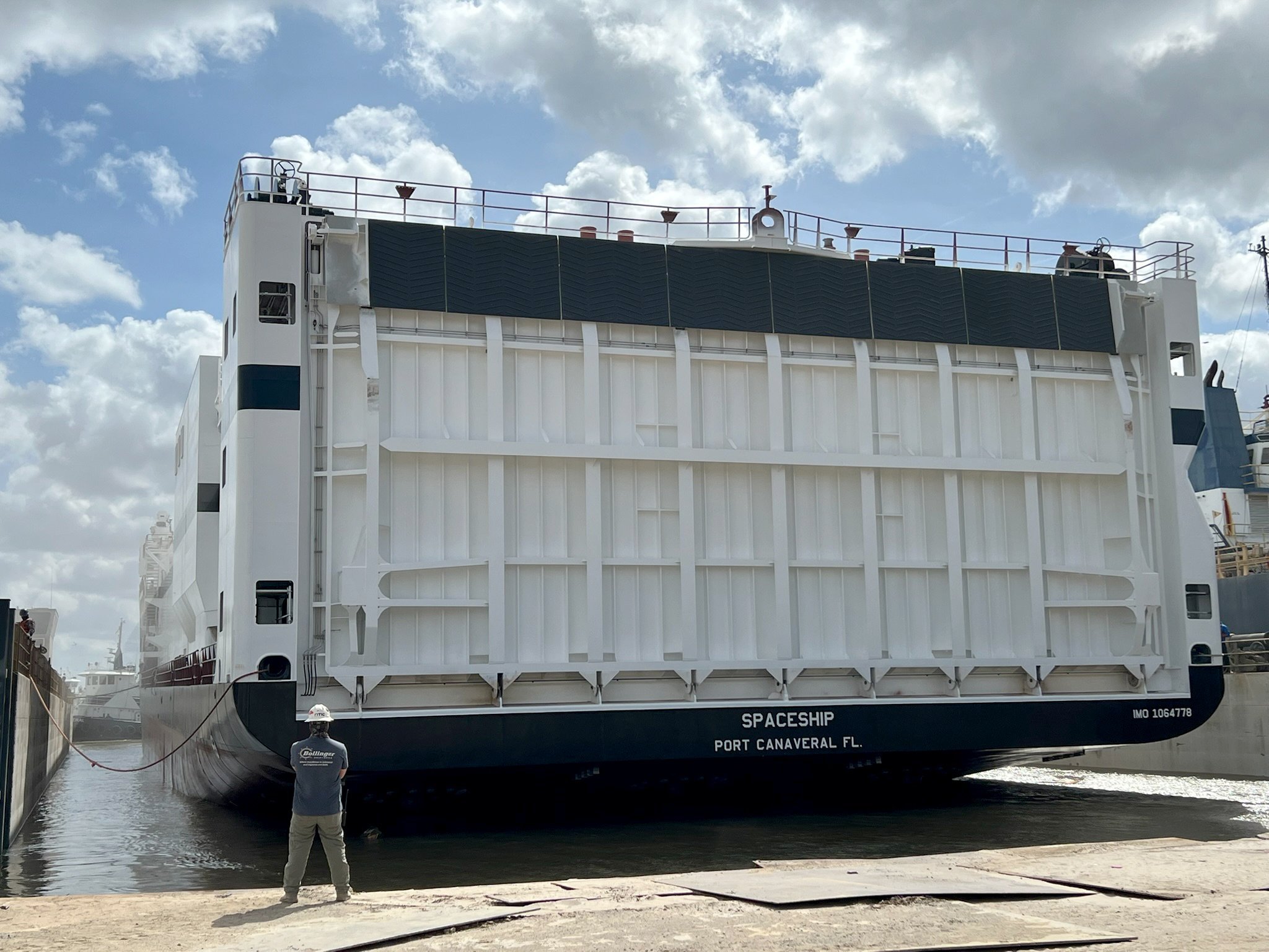 【联合发射联盟新型火箭运输船"太空船"即将入役】联合发射联盟（ULA）用于运输"