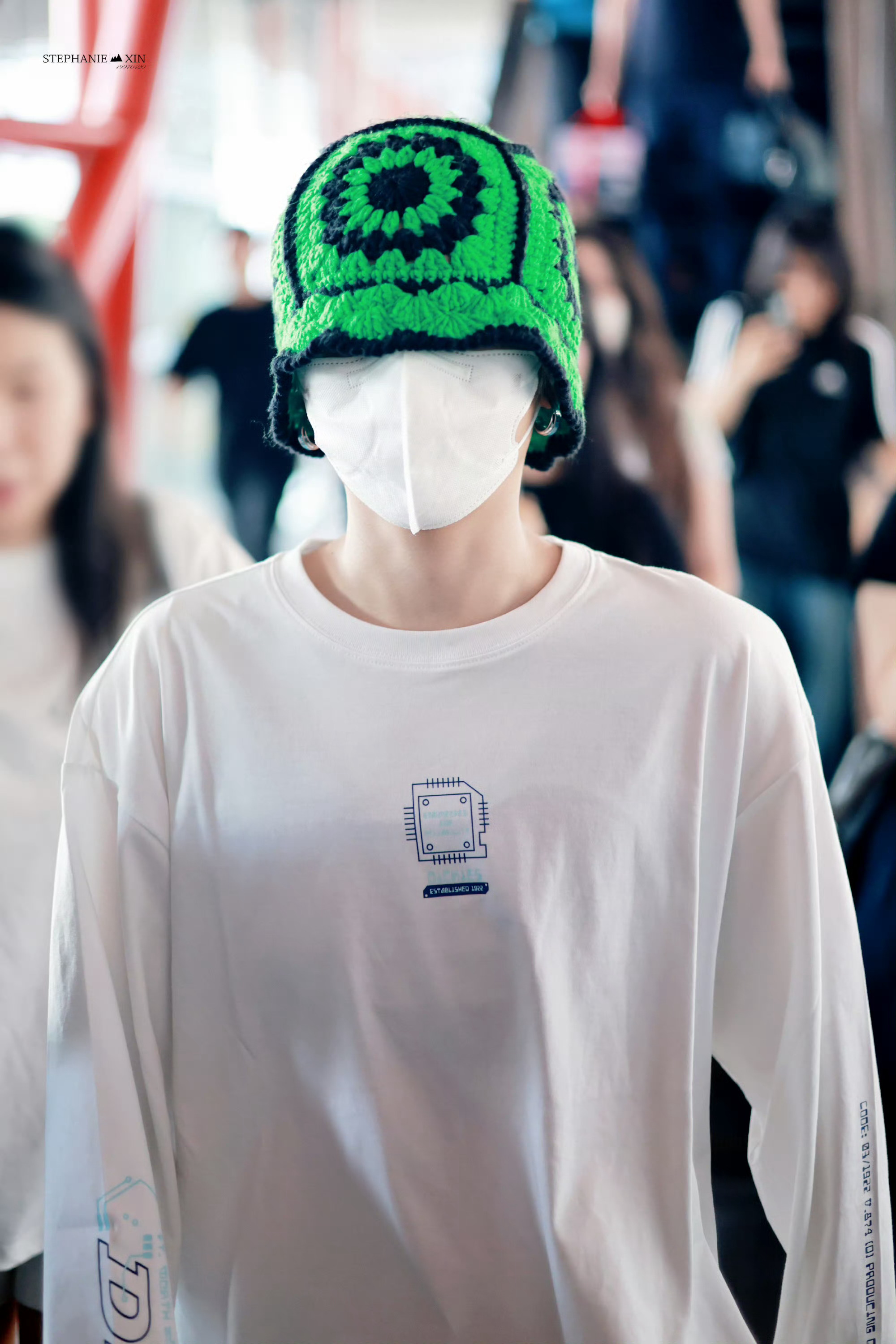 刘雨昕🛫刘雨昕时尚表现力 【250726｜南京出发 饭拍图片】小西瓜🍉我吃一