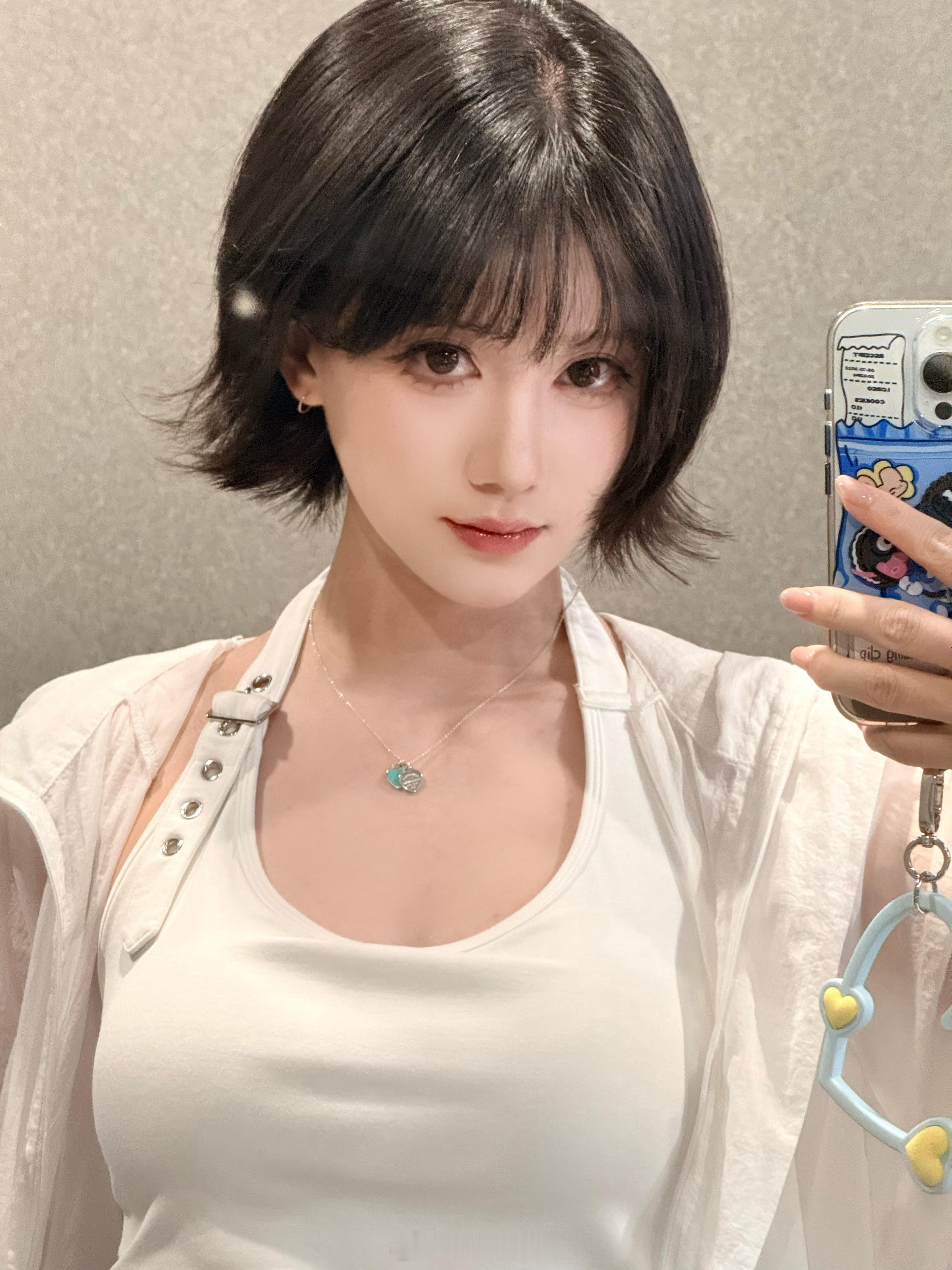 又剪短 舒服。 