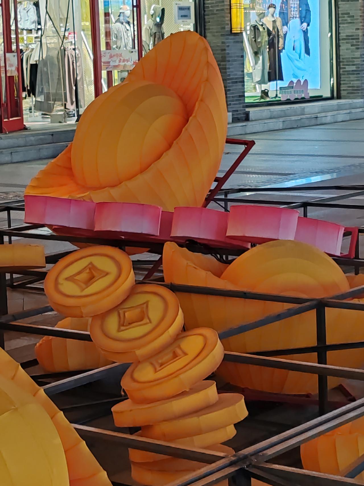 中国有句俗话：三十年前看自身，三十年后看儿孙。自身强大不算真强，后代强大才算得上