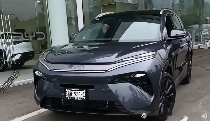 在美国和墨西哥边境地区活捉唐L（混动），那边叫ATTO 8，墙内开花墙外香比亚迪