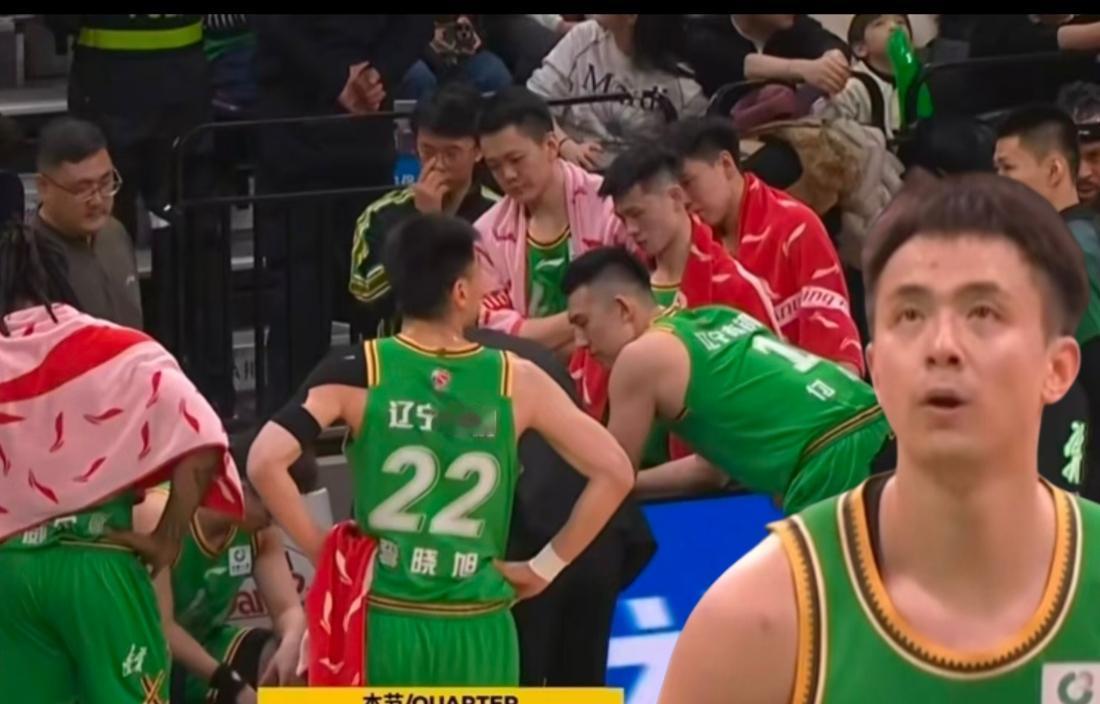 辽宁男篮现在的问题远不止于外援不堪大用了，根源更在于本土球员集体丢了辽宁男篮的拼