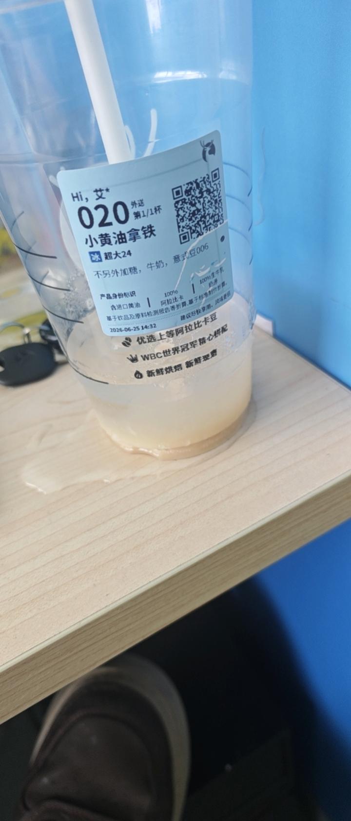考研学子早上7点多赶自习室抢座位这个也代表着竞争的激烈，在学习方面都这么卷，在工