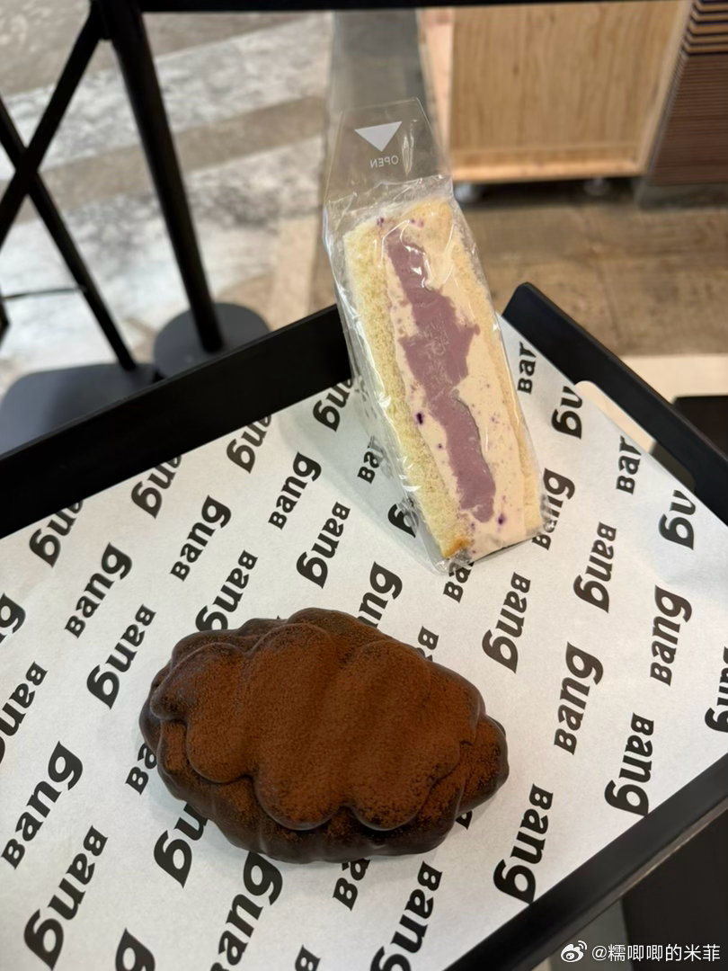 bang的芋泥三明治麻兴發·干蒸鲜排骨张果佬年糕卷美食分享不可辜负的美食[超话]