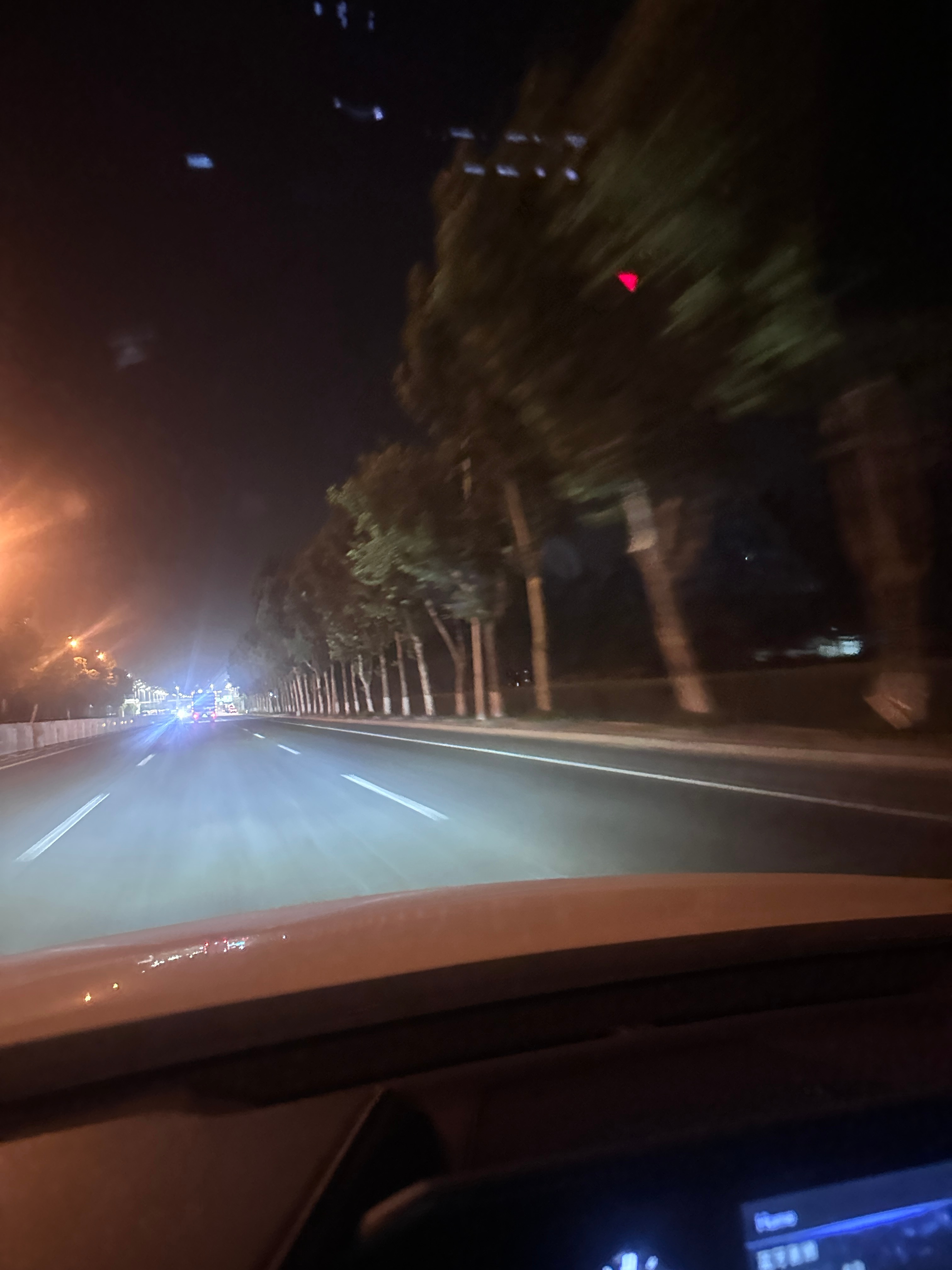 好累，明天可以睡到自然醒啦…… 