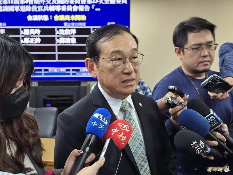 那也不耽误你们媚日啊！ 台退将赴陆参加抗战研讨会 退辅会叫嚣：抗日英雄都在台湾