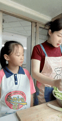 小孩姐没毛病，
我站在小孩姐这一边。