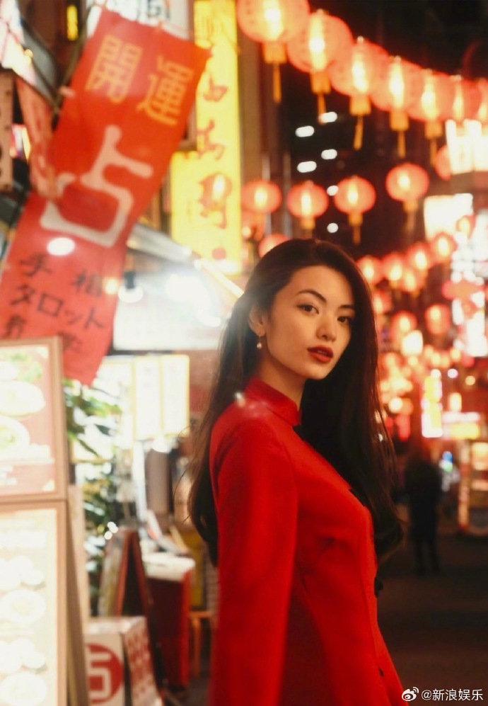 吴建豪老婆是日本歌手吴建豪老婆正脸照 30日，台媒曝吴建豪老婆是日本歌手荒卷绘美