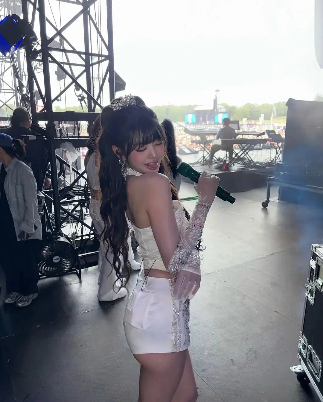 赵露思是在模仿lisa还是jennie还是张元英 