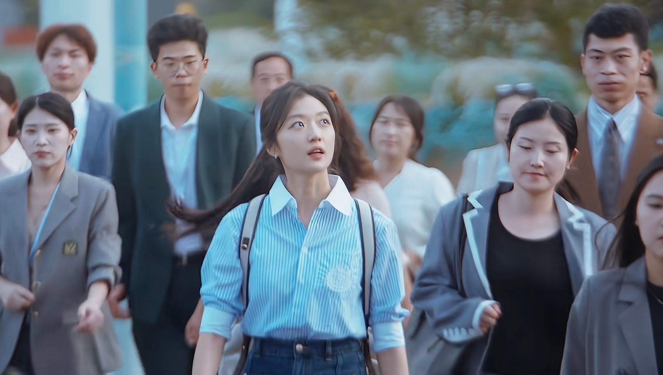 我一看就知道这是北漂土纯女大遇上广告公司骗婚给 