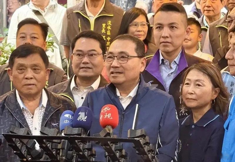 针对大陆最新推出的10项惠台措施，新北市长侯友宜再度表态，强调两岸交流需“对等、