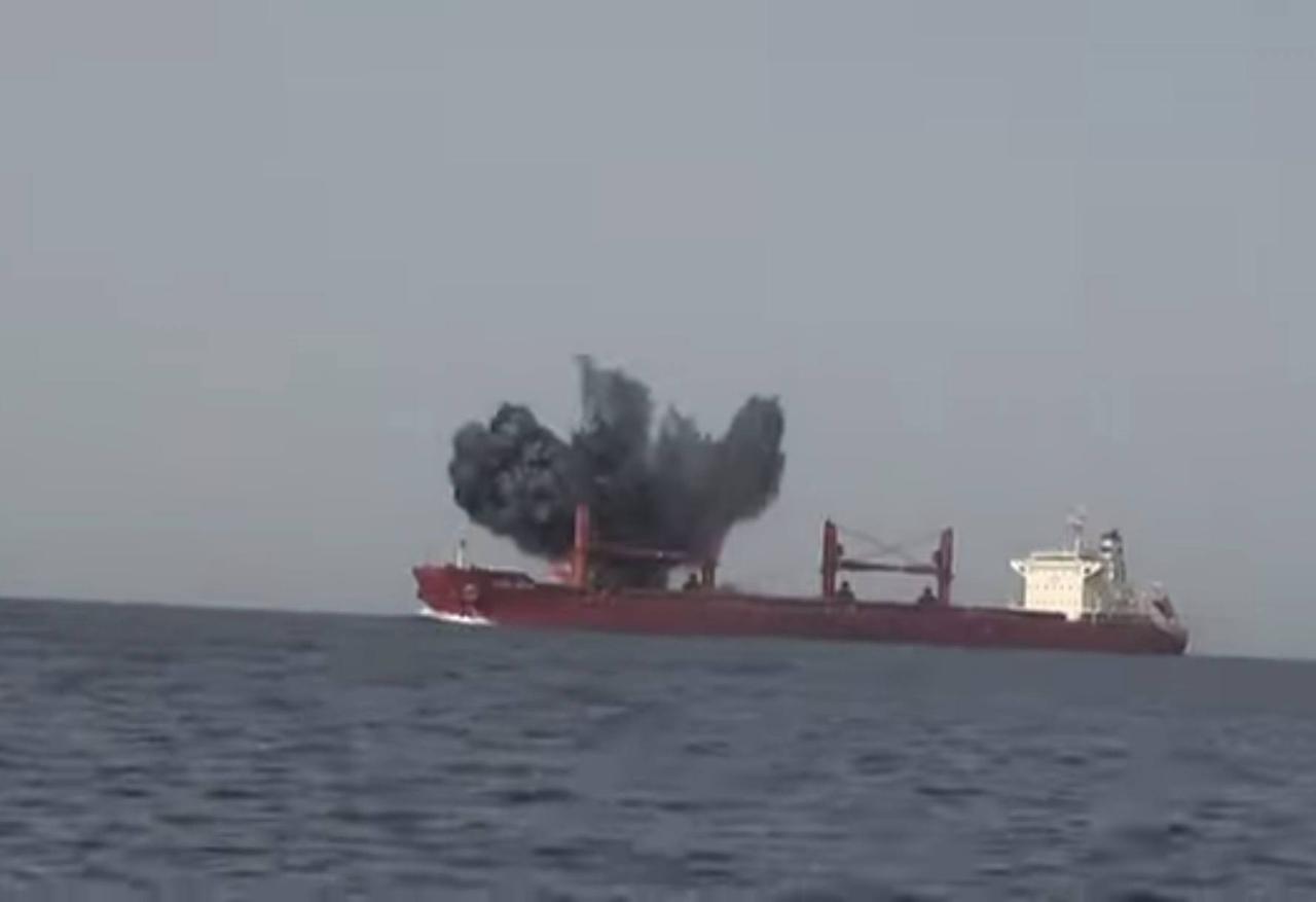 据国际海事组织媒体报道，自美伊博弈陷入僵局以来，海湾水道已化身为一条吞噬生命的阴