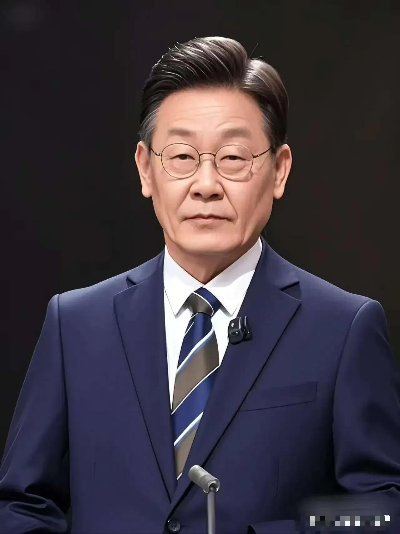 就在刚刚
韩国突然宣布了
9月17号这天，韩美两国的贸易谈判彻底卡住了！双方围着