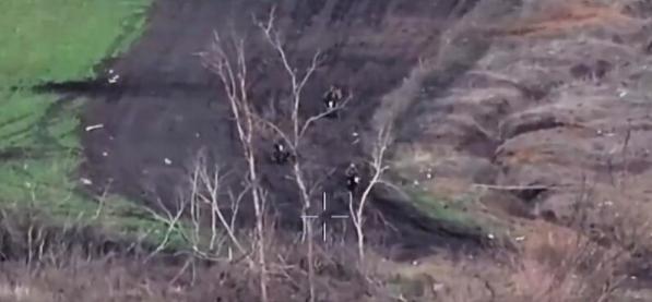 图文：乌第7快速反应军在斯洛维扬斯克方向挫败俄军今年以来发动的最大规模摩托化突袭