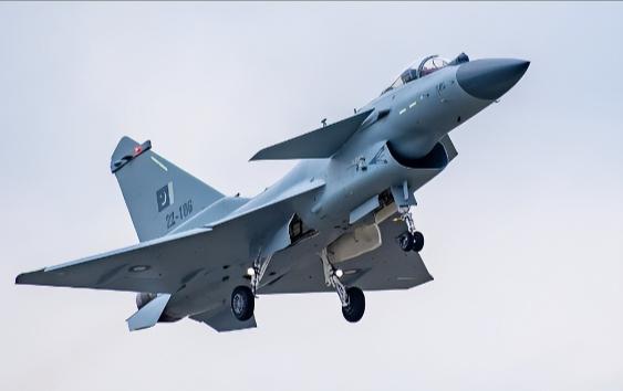 现在看来，幸亏咱没出售歼10给伊朗！

以现有伊朗的实力，能驾驭好歼10？以美国