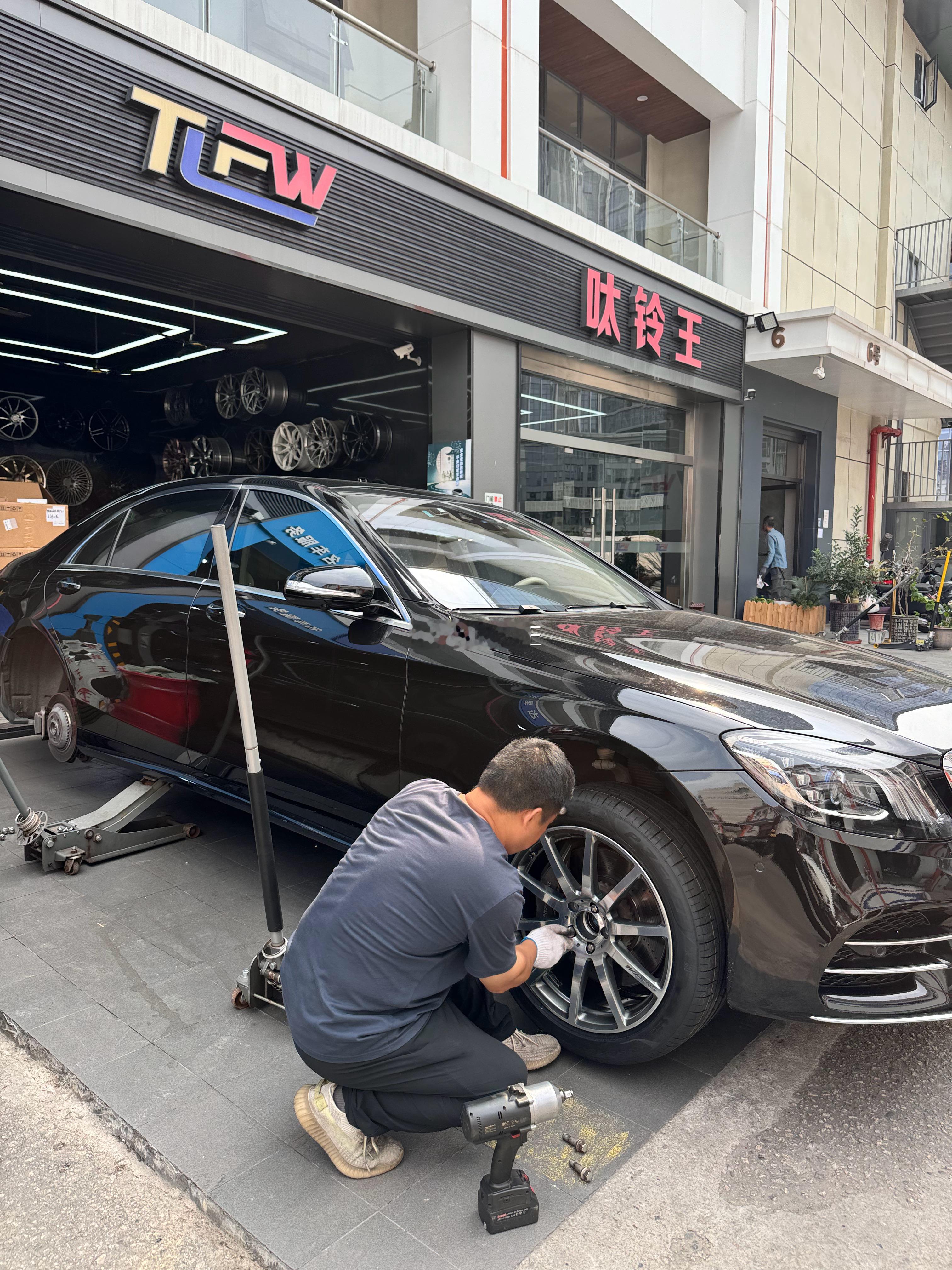 奔驰S500 开工 ！ 