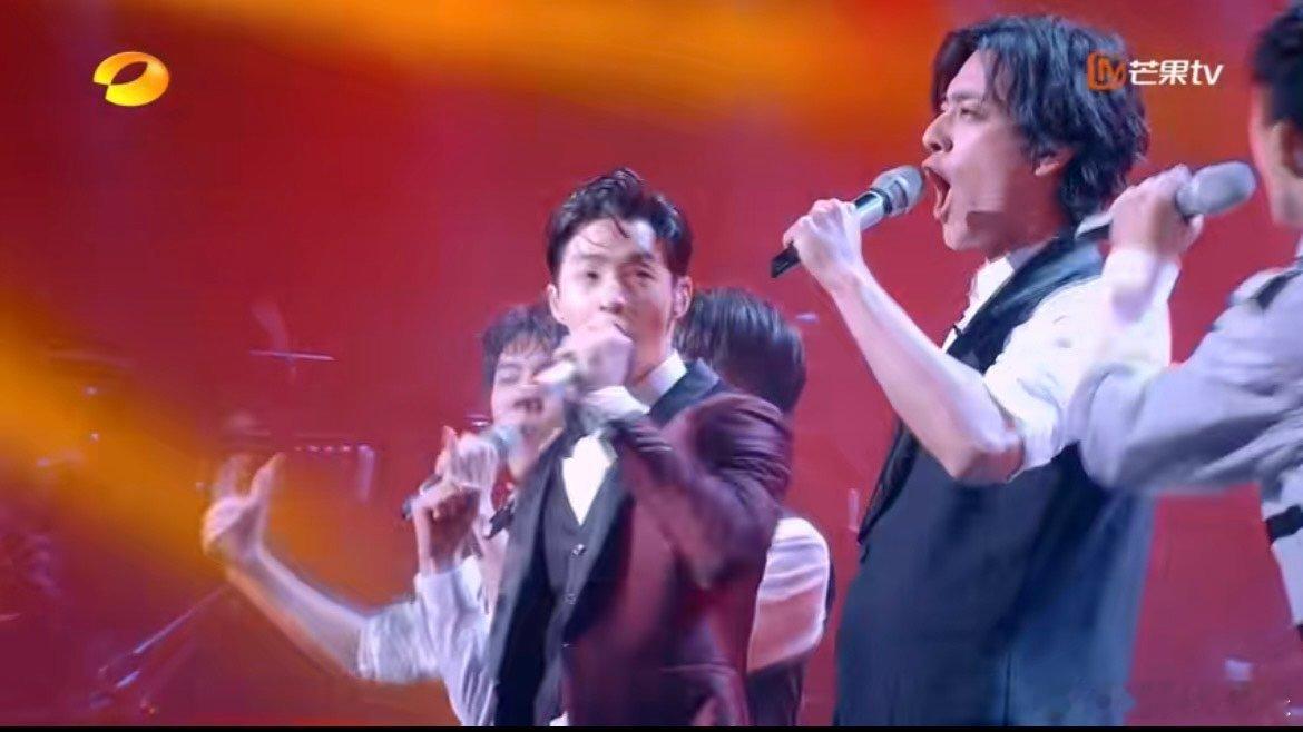#声入人心已经六年了#在声入人心里每一个梦开始和遇见的地方，大家又要重聚，给观众